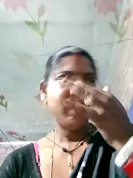 Savita992 online show from February 2026 12:45:01 AM