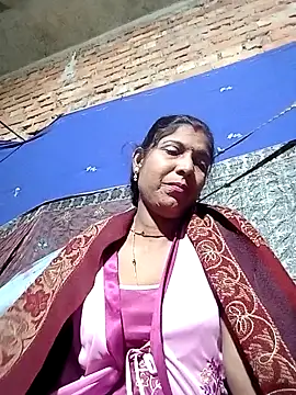 Savita992 online show from November 2025 07:58:02 PM