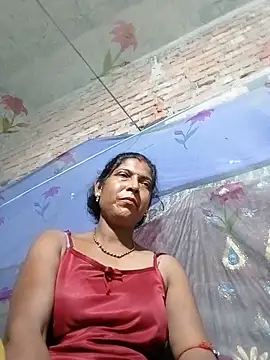 Savita992 online show from May 2026 06:20:01 PM