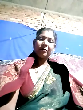 Savita992 online show from November 2025 06:52:02 PM