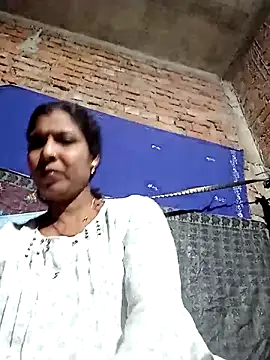 Savita992 online show from November 2025 10:21:02 PM