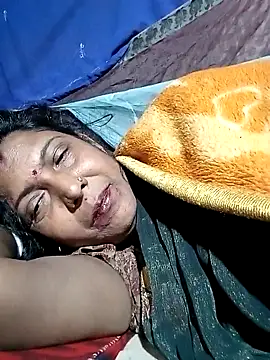 Savita992 online show from February 2026 12:30:02 AM