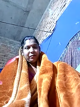 Savita992 online show from January 2026 05:39:01 PM