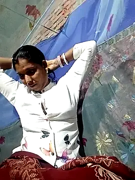 Savita992 online show from November 2025 09:51:01 PM