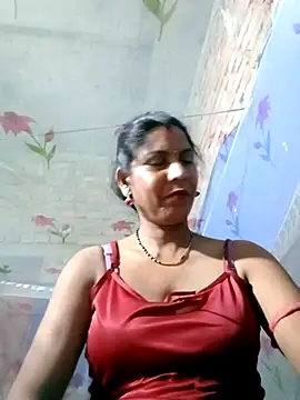 Savita992 online show from April 2026 06:58:01 PM
