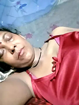 Savita992 online show from April 2026 08:32:01 PM