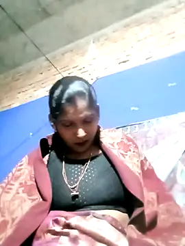 Savita992 online show from November 2025 02:28:02 PM