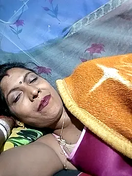 Savita992 online show from February 2026 08:19:01 PM