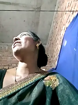 Savita992 online show from March 2026 07:37:02 AM