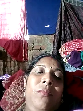 Savita992 online show from October 2025 11:10:02 AM