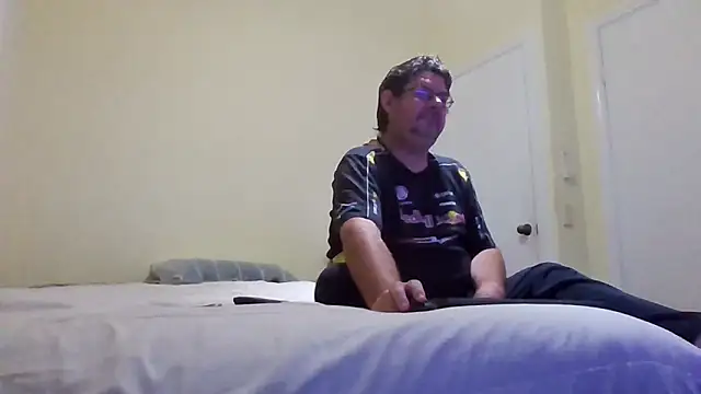 kittKarr54- online show from May 2026 03:41:02 PM