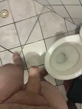 Brsecretbear online show from February 2026 06:52:02 AM