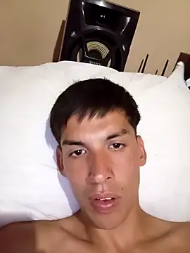 Snapshot of frankitocam4 chatting on January 2026 11:09:01 PM frankitocam4 online show from January 2026 11:09:01 PM