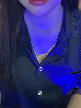 Linhtruong  online show from April 2026 05:58:01 AM