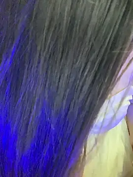 Linhtruong  online show from April 2026 03:46:02 AM