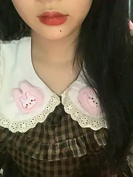 Linhtruong  online show from November 2025 12:53:02 PM