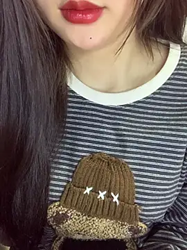 Linhtruong  online show from January 2026 04:30:01 AM