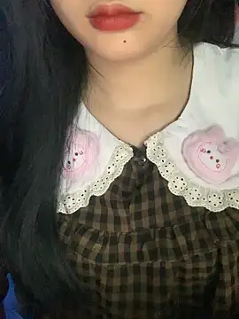 Linhtruong  online show from November 2025 04:27:02 AM