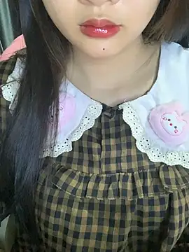 Linhtruong  online show from December 2025 04:50:01 AM