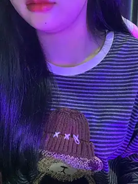 Linhtruong  online show from February 2026 04:10:01 AM