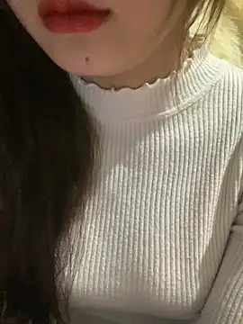 Linhtruong  online show from February 2026 03:57:02 AM