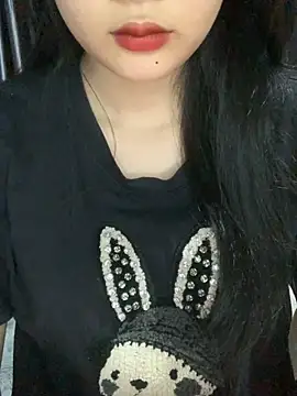 Linhtruong  online show from November 2025 04:28:02 AM