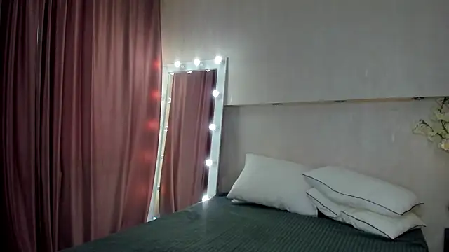 Adelina Bliss online show from April 2026 09:23:01 AM