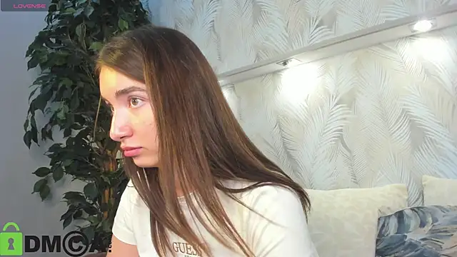 Snapshot of Adelina_Bliss chatting on July 2026 09:08:01 AM Adelina Bliss online show from July 2026 09:08:01 AM