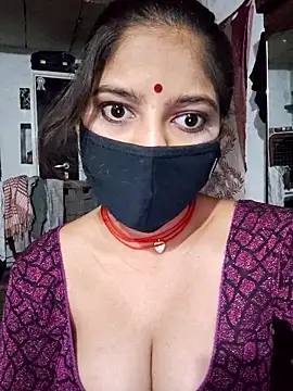 Daisygirl9 online show from May 2026 10:55:01 PM