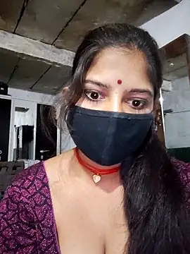 Daisygirl9 online show from May 2026 10:24:01 PM