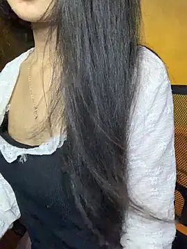 Nhinhi18 online show from May 2026 03:19:01 PM