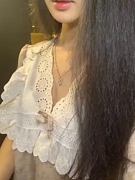 Nhinhi18 online show from May 2026 02:58:01 PM