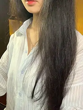 Nhinhi18 online show from March 2026 04:02:02 PM