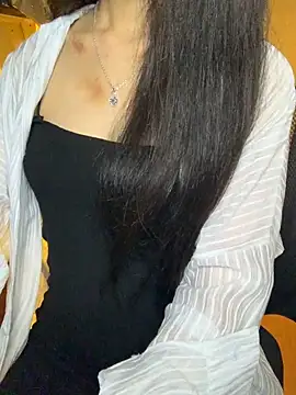 Nhinhi18 online show from October 2025 03:23:02 PM