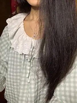 Nhinhi18 online show from October 2025 03:10:02 PM