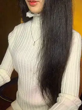 Nhinhi18 online show from February 2026 03:30:01 PM