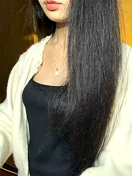 Nhinhi18 online show from November 2025 03:59:01 PM