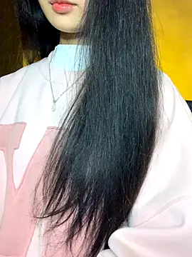 Nhinhi18 online show from November 2025 03:12:01 PM