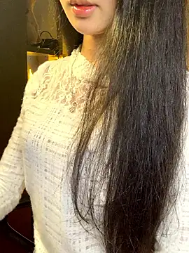 Nhinhi18 online show from March 2026 03:01:01 PM