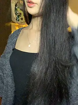 Nhinhi18 online show from November 2025 03:28:02 PM