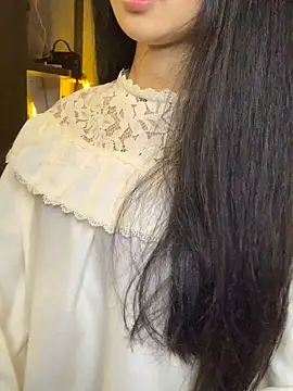 Nhinhi18 online show from March 2026 04:30:02 PM