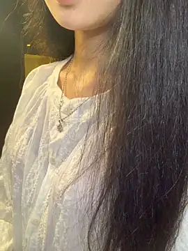 Nhinhi18 online show from May 2026 03:21:02 PM