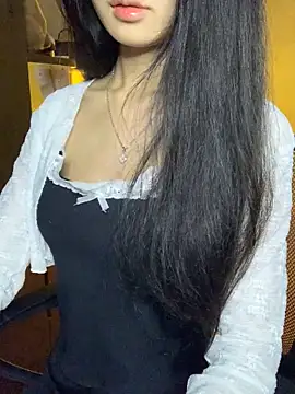 Nhinhi18 online show from March 2026 02:32:01 PM