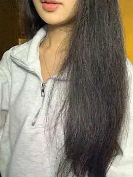 Nhinhi18 online show from February 2026 05:35:01 PM