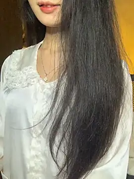 Nhinhi18 online show from December 2025 02:19:01 PM