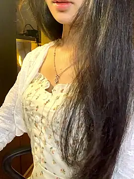 Nhinhi18 online show from March 2026 03:56:02 PM