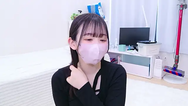 o-AKANE-o online show from April 2026 06:11:02 AM