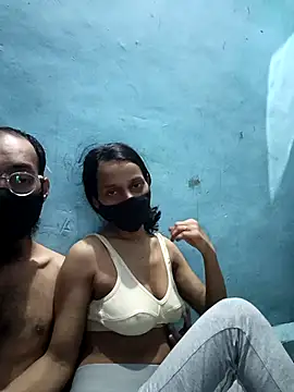 ursumita online show from October 2025 07:57:02 PM