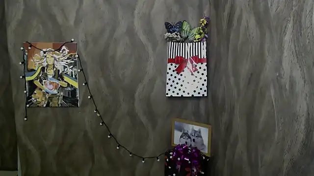 Linda S  online show from October 2025 09:32:02 AM