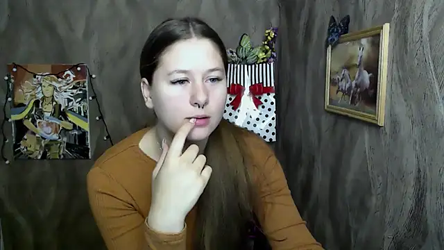 Linda S  online show from September 2025 05:18:02 AM